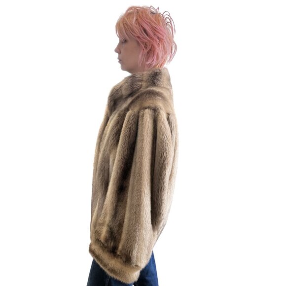 Vintage 1970/80s Faux Mink Short Coat W/ Dolman Sleeves & Pleated Yoke Side Pock - Picture 7 of 16